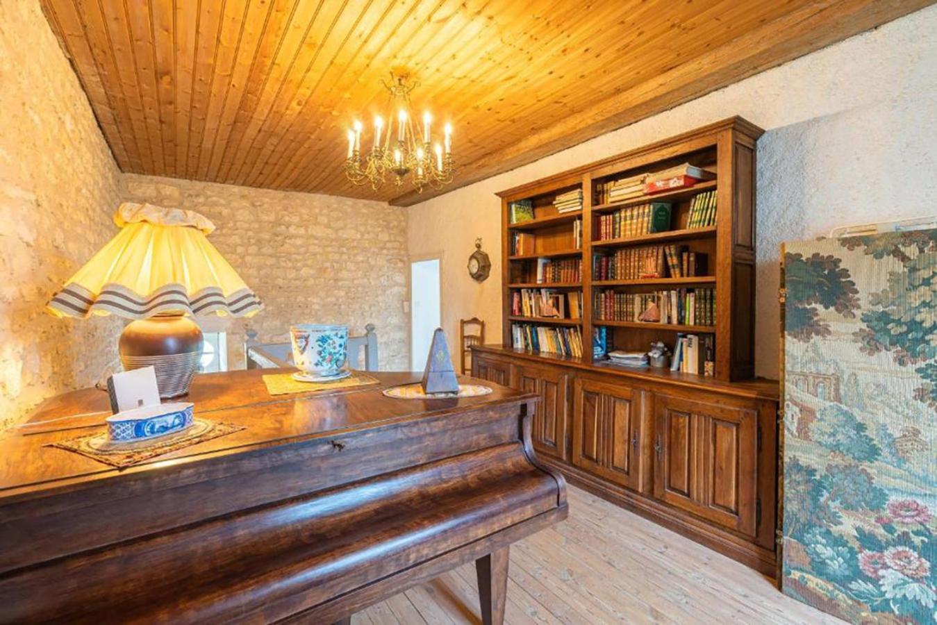 Chambres Et Table D'Hotes Maison Garesche Nieulle-sur-Seudre Kültér fotó